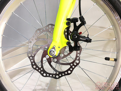 专业测评 Fee厂家直销20寸变速双碟刹小轮自行车——都市女性的通勤新选择